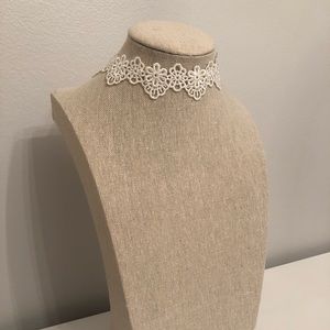 White Lace Detail Choker